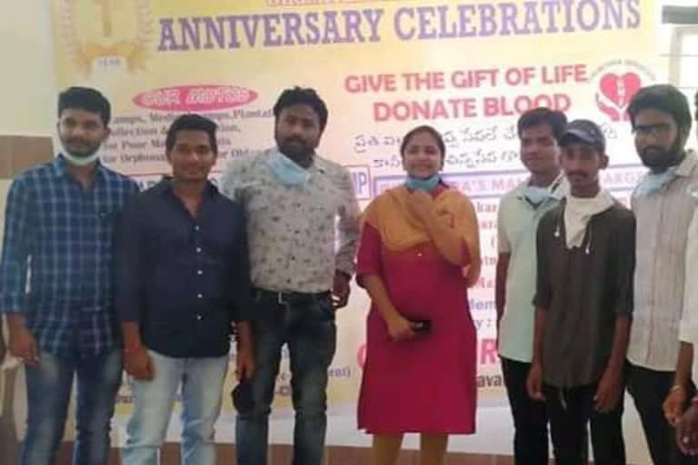 గిరి మిత్ర సంస్థ ఆధ్వర్యంలో రక్తదానం