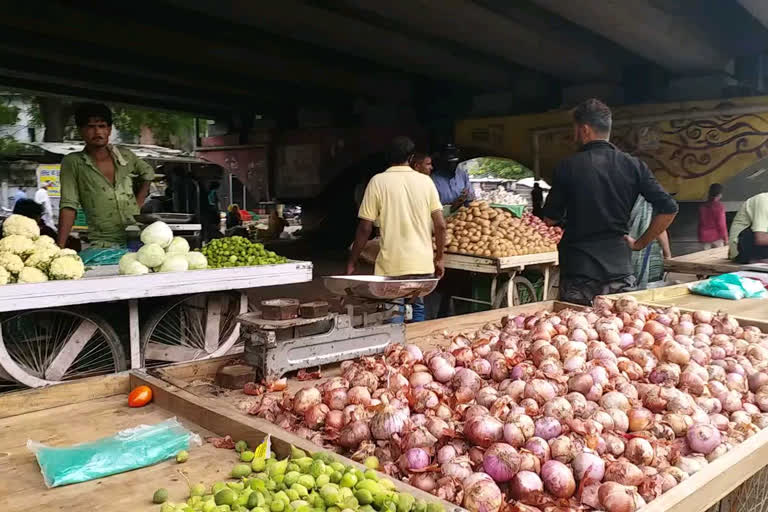 vegetable sellers upset over construction of parking area in jamalpur vegetable market