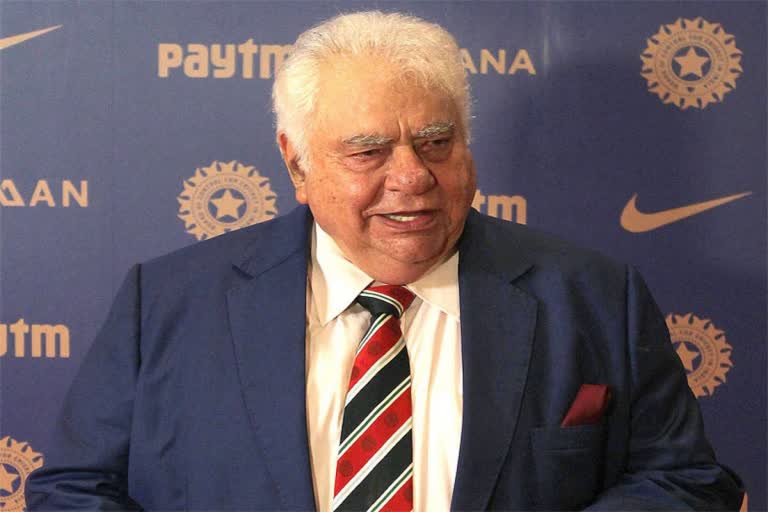 Farokh Engineer defends Gavaskar, says our country lack sense of humour