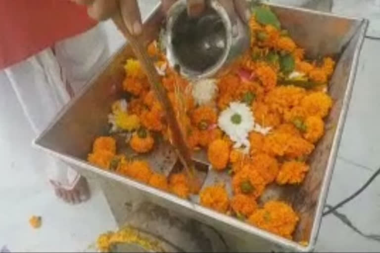 Ghaziabad temple turns flower waste into biogas