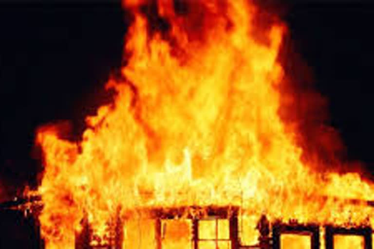 fire in anantnag jammu and kashmir