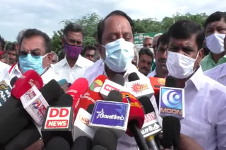 பள்ளிகள் திறப்பது குறித்து நாளை முதலமைச்சர் அறிவிப்பார்