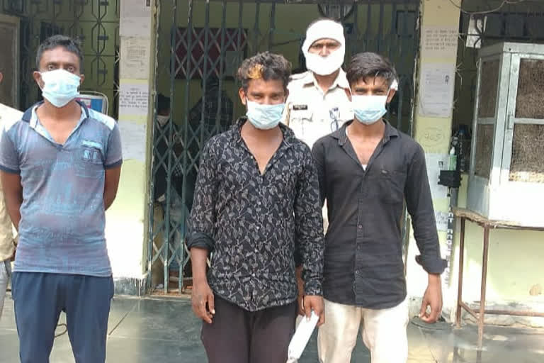 police arrested three accused in bilaspur