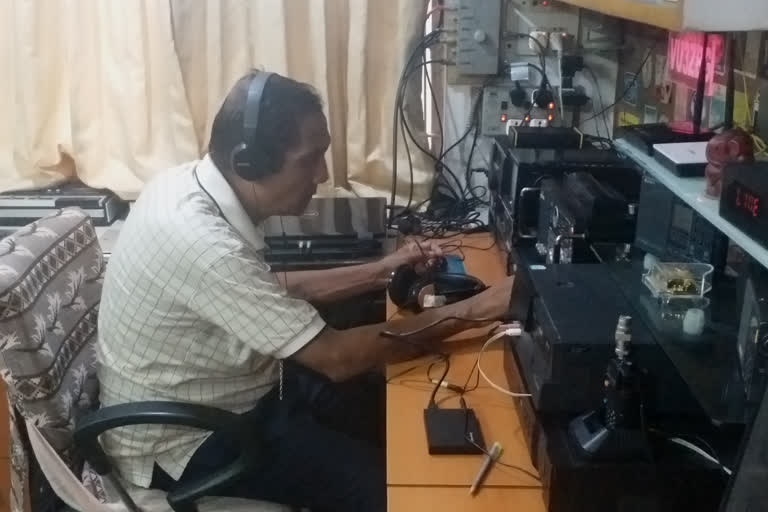 From Bengal to Antarctica, 253 radio stations come live here