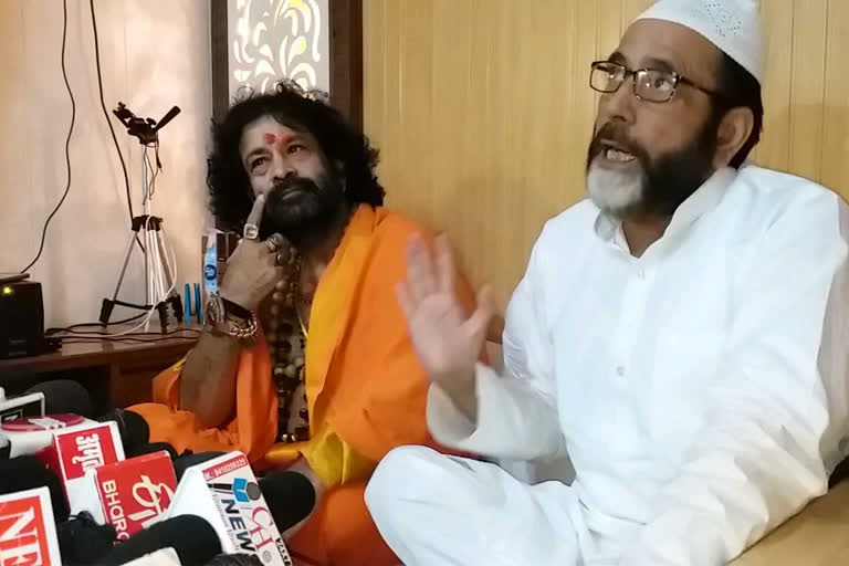 swami sarang meets tauqeer raza