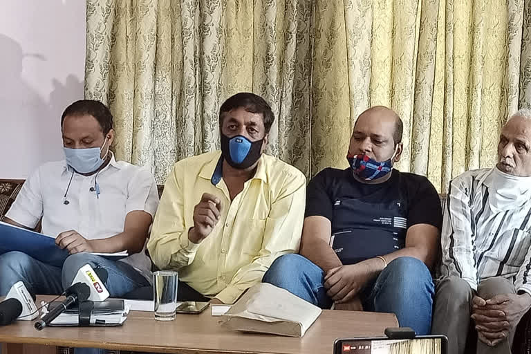 Solan trade board held press conference