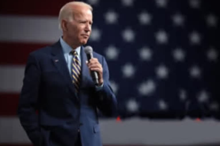 Biden releases 2019 tax returns ahead of debate