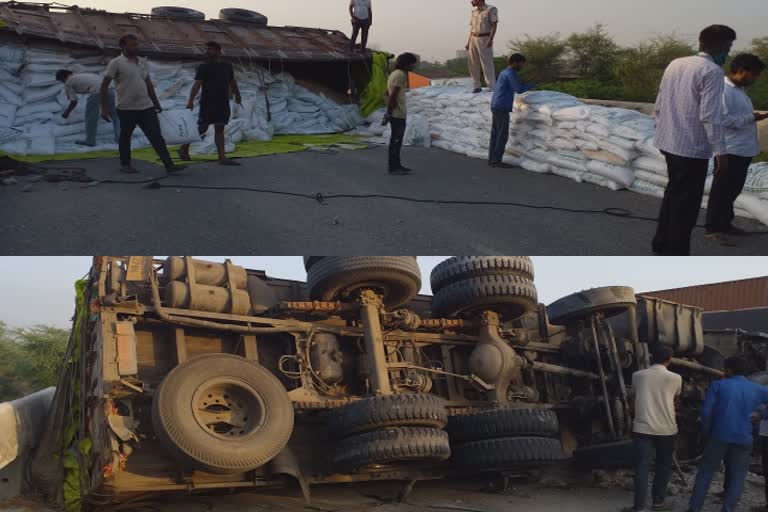 अलवर हाइवे पर ट्रक पलटा, Truck overturns on alwar highway