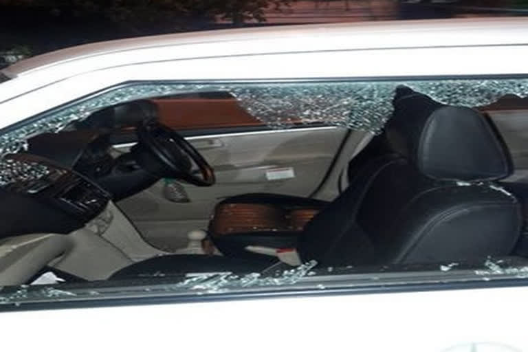 Bike-borne men smash AAP MLA Raghav Chadha's car window