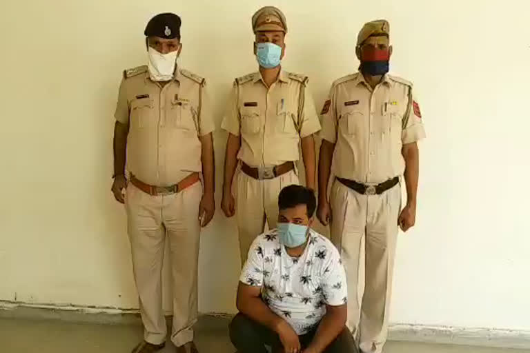 firing on youth near village chillar in rewari, police arrested the accused