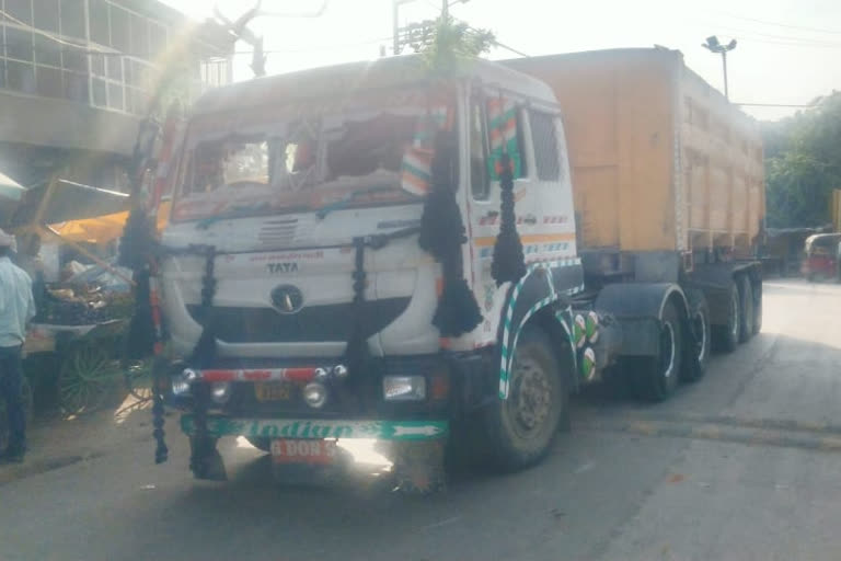 police seized overload trucks