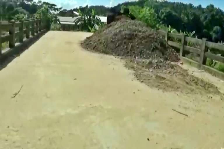 two contractors are responsible for making same road in karimganj assam etv bharat news