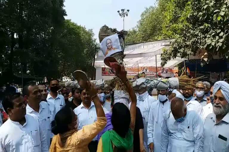 Congress protest  in Yamunanagar against Hathras murder