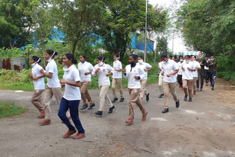 RPF soldiers paid tribute on Gandhi Jayanti in ranchi