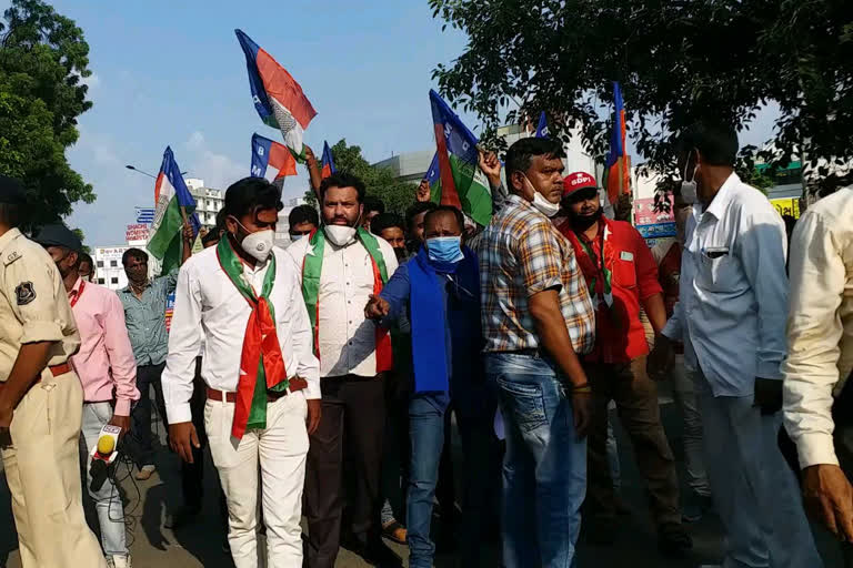 Social Democratic Party of India handed over the memorandum