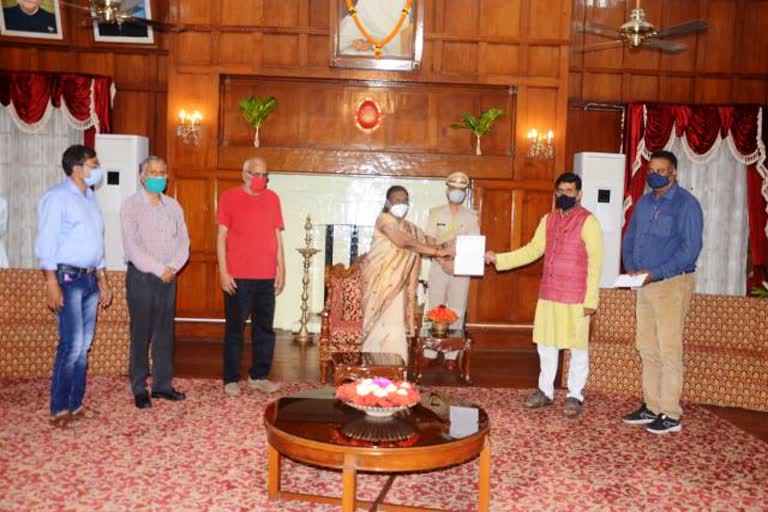 Journalists Association delegation met Governor Draupadi Murmu, news of Journalists Association, news of Governor Draupadi Murmu, भारतीय श्रमजीवी पत्रकार संघ ने राज्यपाल द्रौपदी मुर्मू से की मुलाकात, भारतीय श्रमजीवी पत्रकार संघ की खबरें, राज्यपाल द्रौपदी मुर्मू की खबरें