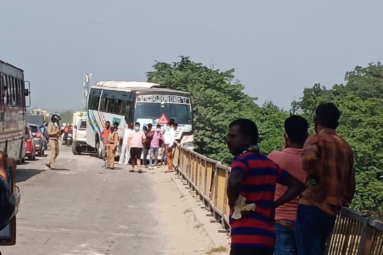 rishikesh  raywala bus accident news