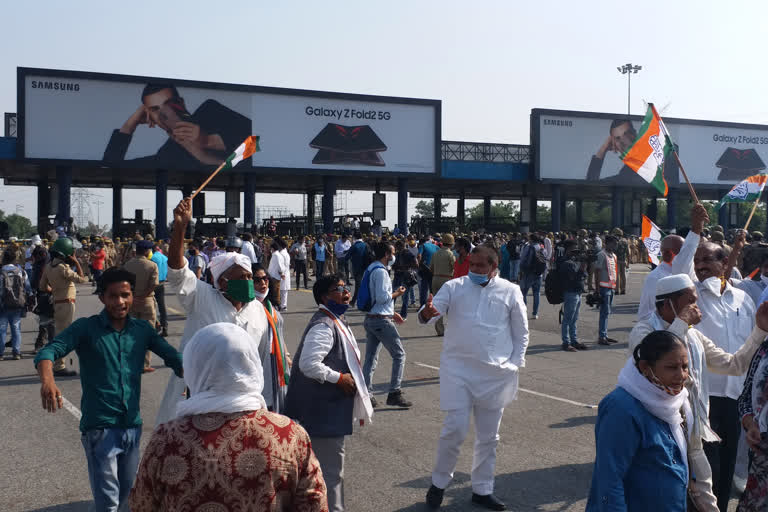 5 layers of security deployed to stop Rahul-Priyanka convoy at DND Noida