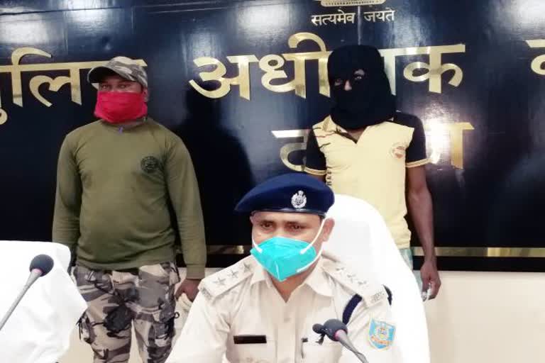 Interstate vehicle robber gang busted in dumka, Criminal arrested in Dumka, crime news of dumka, दुमका में अंतरराज्यीय वाहन लुटेरा गिरोह का भंडाफोड़, दुमका में अपराधी गिरफ्तार, दुमका में अपराध की खबरें