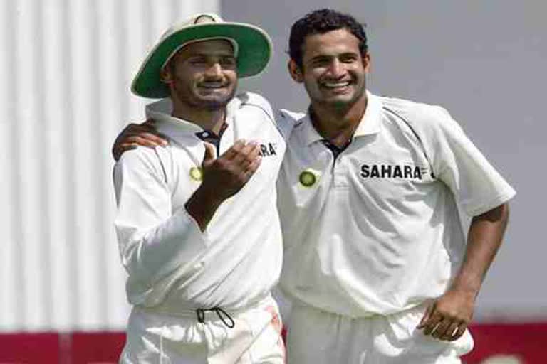 Irfan pathan tweet on age factor agrees by harbhajan