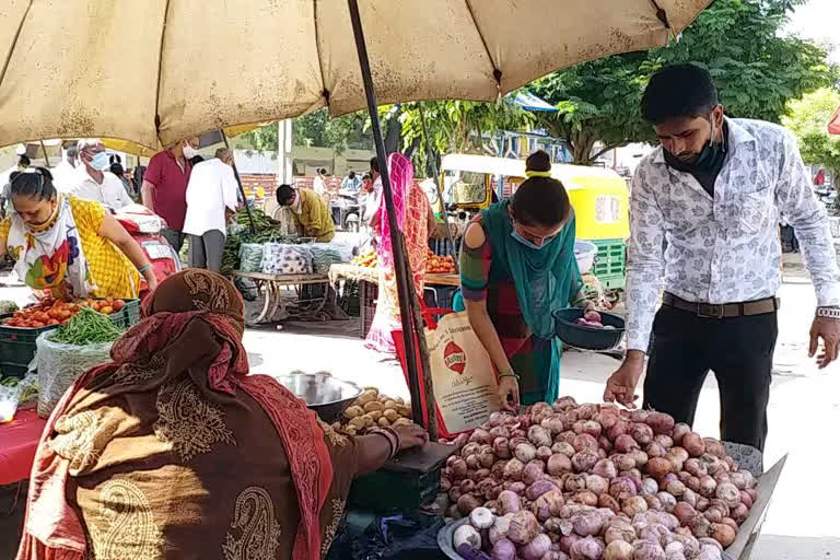 ગરીબોની કસ્તુરી ડુંગળી મોંઘી થઈ