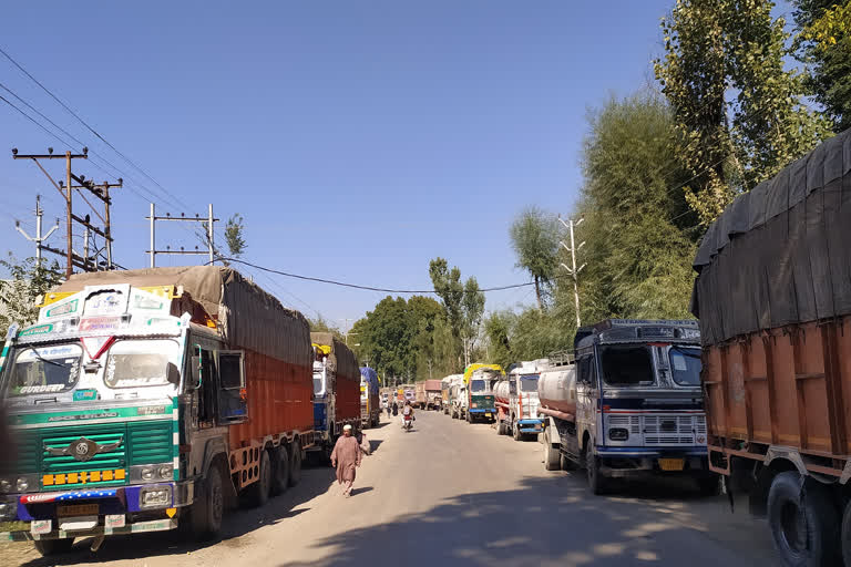 qazigund traffic jam