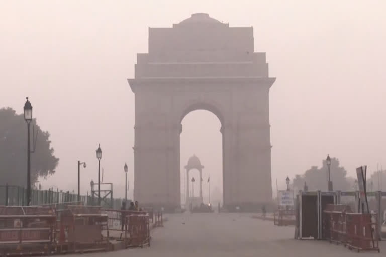 Delhi's air quality  Delhi news  ഡല്‍ഹിയില്‍ വായു ഗുണനിലവാരം കുറയുന്നു  ഡല്‍ഹി വാര്‍ത്തകള്‍  ഡല്‍ഹിയിലെ വായുവിന്‍റെ ഗുണനിലവാരം