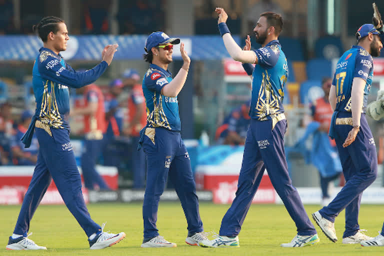 MI vs SRH: Mumbai beat Hyderabad by 34 runs in Sharjah