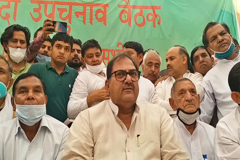 Abhay Chautala meets party workers for baroda by election in sonipat