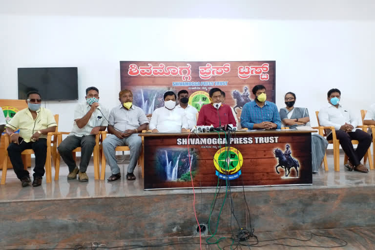 kpcc spokesperson prasannakumar pressmeet in shimogha