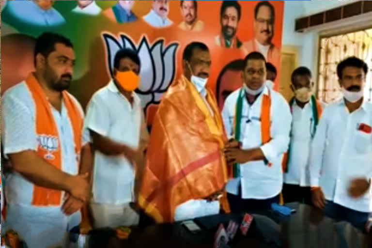 bjp leaders press meet at sangareddy on agricultural bill by central government