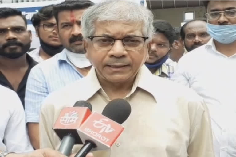 prakash ambedkar on hathras incident