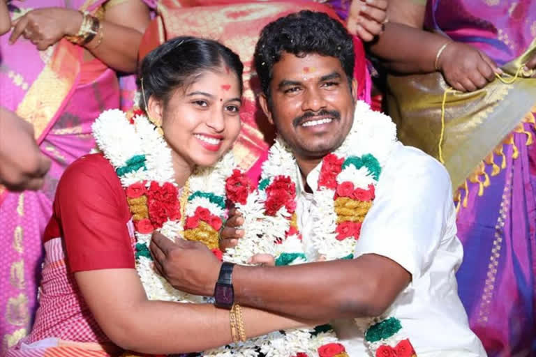 AIADMK MLA marries a young girl