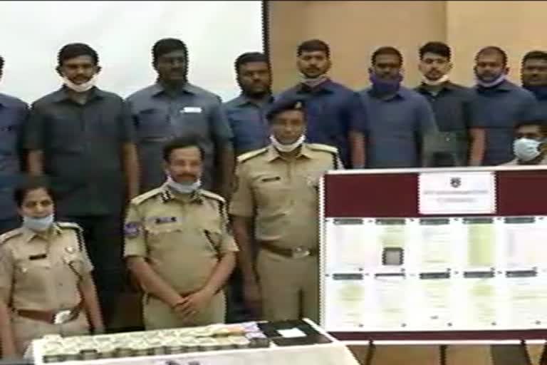 cricket betting gang arrested