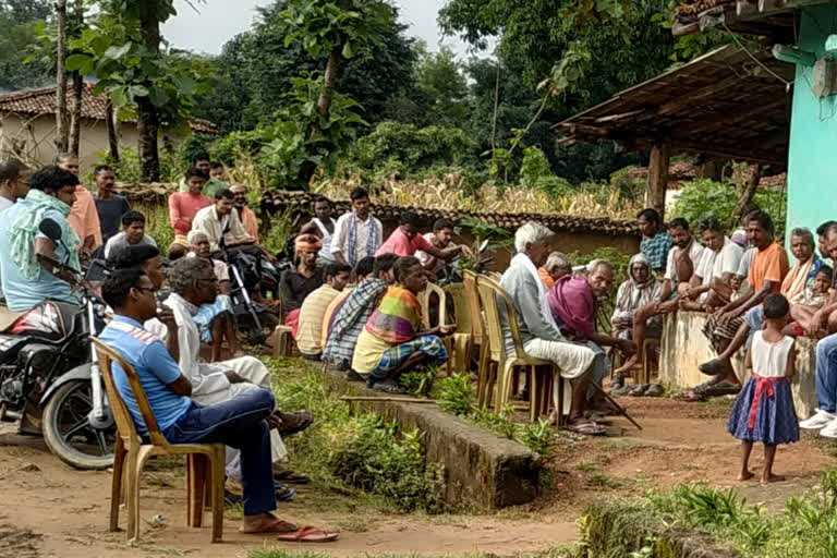 Villagers protest against government on Lemru Elephant Project in Surguja