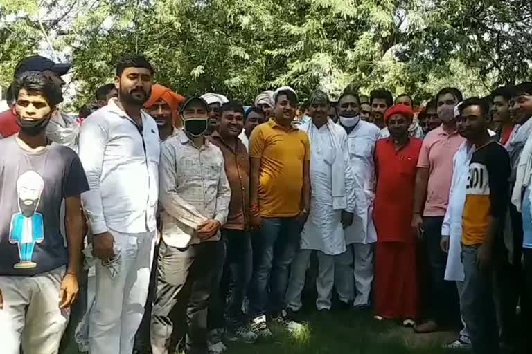 INLD protests against agricultural laws in bhiwani