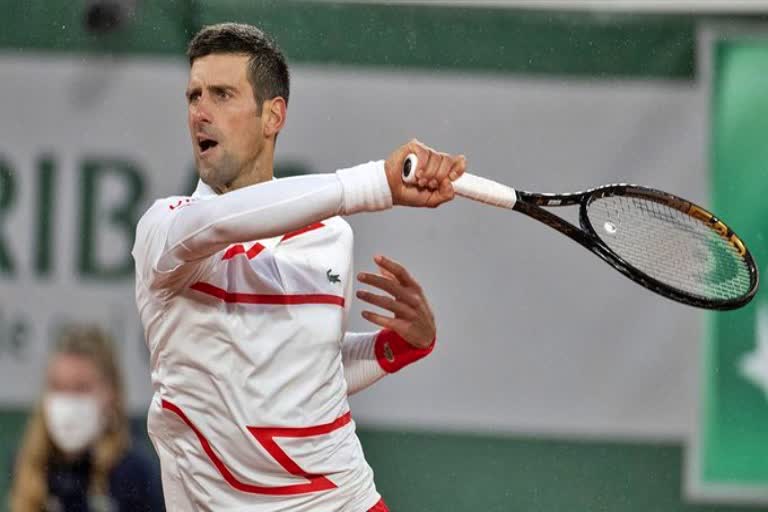 novak djokovic reaches french open quarter-finals