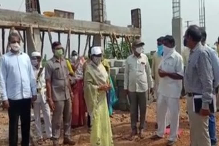 wanaparthy collector inspects farmer's platform construction works