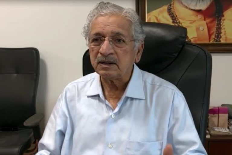 Minister Subhash Desai