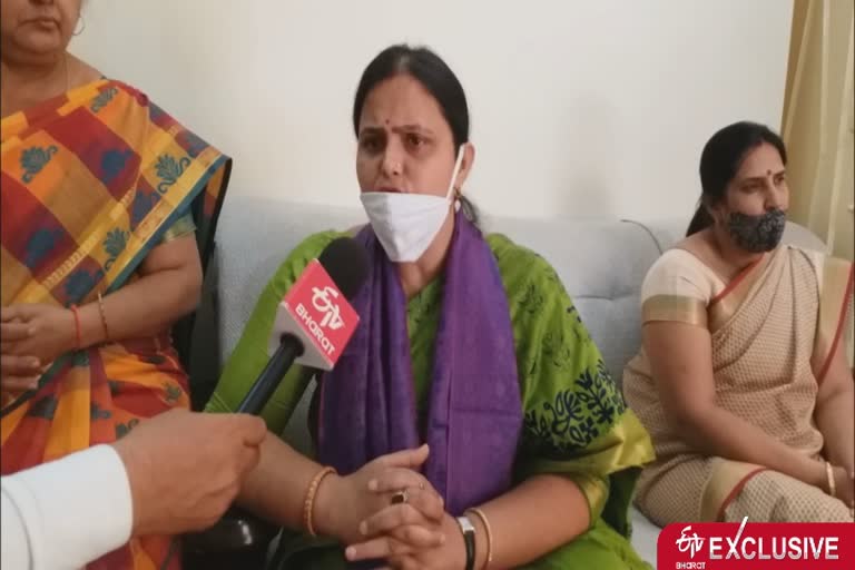 बाल अधिकार संरक्षण आयोग की सदस्य प्रीति वर्मा ने ईटीवी भारत से खास बातचीत की.