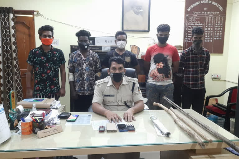 5 people arrested by Bargarh police