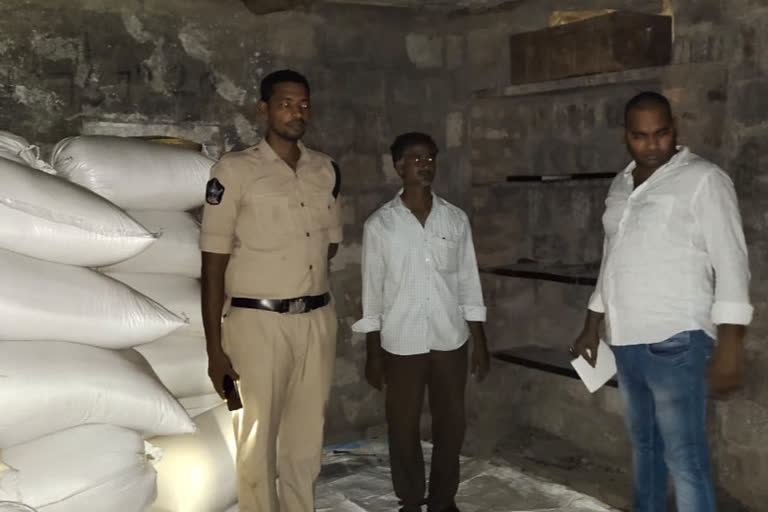 illegally stored ration Seazed in prathipadu at guntur