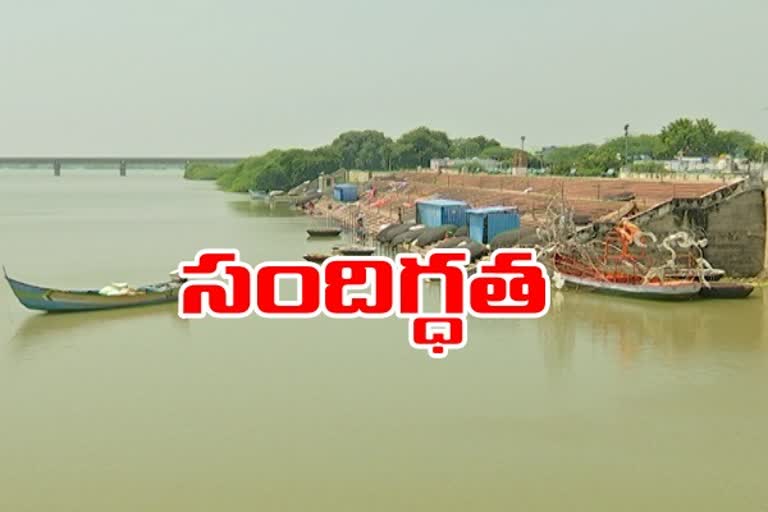 thungabadra river  Pushcarts in jogulamba gadwala district