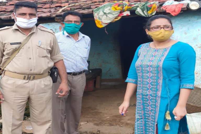 milk-samples-stored-for-test-in-dhanbad