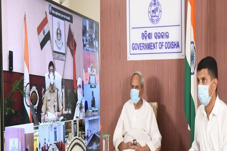 Odisha CM  CM reviews COVID-19 situation  COVID situation  മുഖ്യമന്ത്രി നവീൻ പട്നായിക്  കൊവിഡ് സാഹചര്യം വിലയിരുത്തി നവീൻ പട്നായിക്  ഭുവനേശ്വർ  ഒഡീഷ  കൊവിഡ് മുക്തി നിരക്ക്  കൊവിഡ് മരണ നിരക്ക്