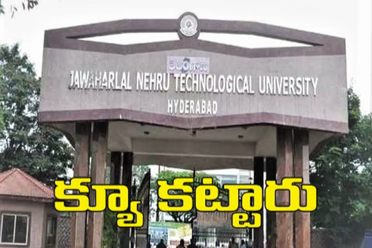 Students Went to JNTU For Result Cross Check