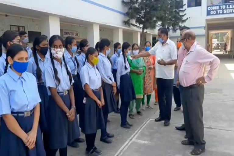 social organizations distributed ayurvedic decoction to school children in ambala