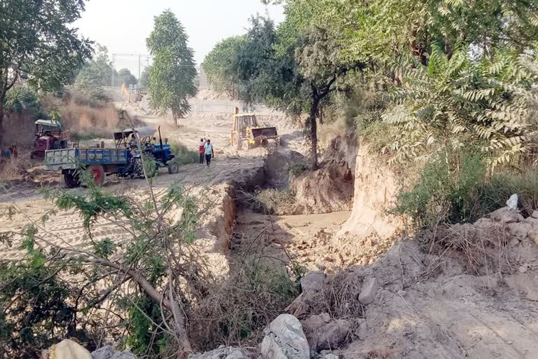 soil lifting from railway land in rajlu garhi sonipat