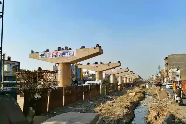 people facing many problem of traffic because of elevated road in palwal