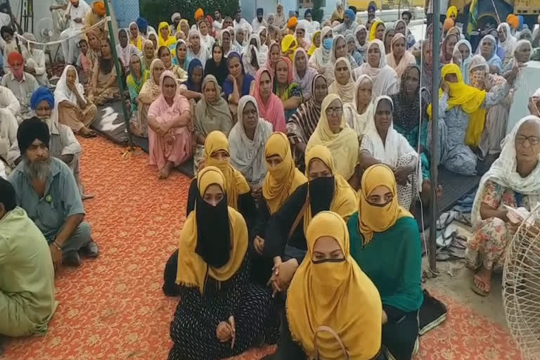 Muslim women also joined the fight against agricultural laws in malerkotla